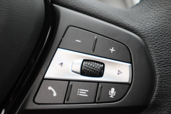 BMW 1-serie 118i Eerste Eigenaar, Virtual Cockpit, Cruise, Apple Carplay, Rijstrooksensor, PDC, 16''
