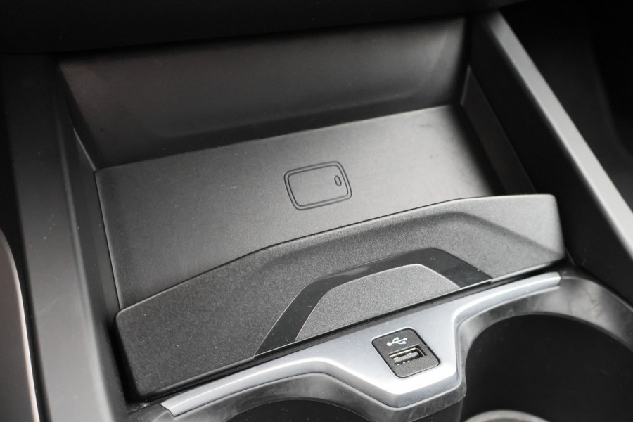 BMW 1-serie 118i Eerste Eigenaar, Virtual Cockpit, Cruise, Apple Carplay, Rijstrooksensor, PDC, 16''