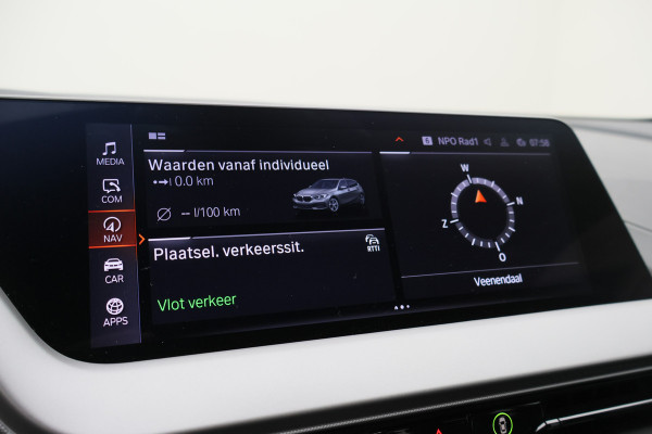 BMW 1-serie 118i Eerste Eigenaar, Virtual Cockpit, Cruise, Apple Carplay, Rijstrooksensor, PDC, 16''