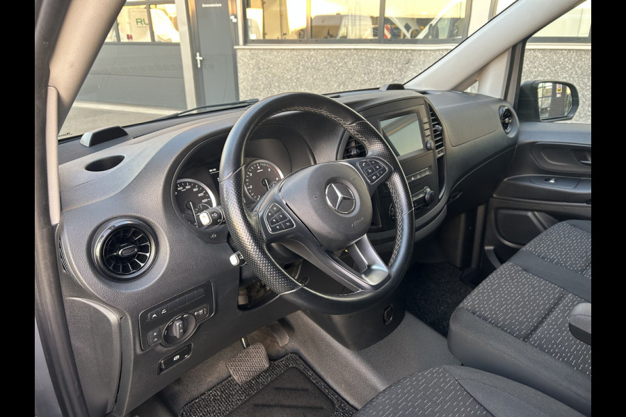 Mercedes-Benz Vito 116 CDI Lang / Automaat / Distronic / Camera / Parkeersensoren / Navigatie / Airco