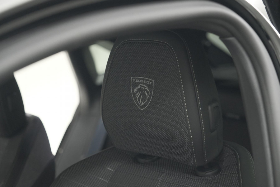 Peugeot 3008 1.2 Hybrid 136 GT | Adaptieve Cruise Control | Camera | Elektrische Kofferklep | Apple Carplay