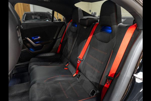 Mercedes-Benz CLA-Klasse CLA 180 AMG Line, Pano, Digi Dash, Voll Led, Apple Carplay, Android Auto, NAP, Cam, Volledig Onderhouden