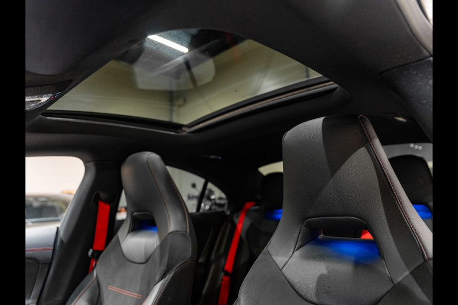 Mercedes-Benz CLA-Klasse CLA 180 AMG Line, Pano, Digi Dash, Voll Led, Apple Carplay, Android Auto, NAP, Cam, Volledig Onderhouden