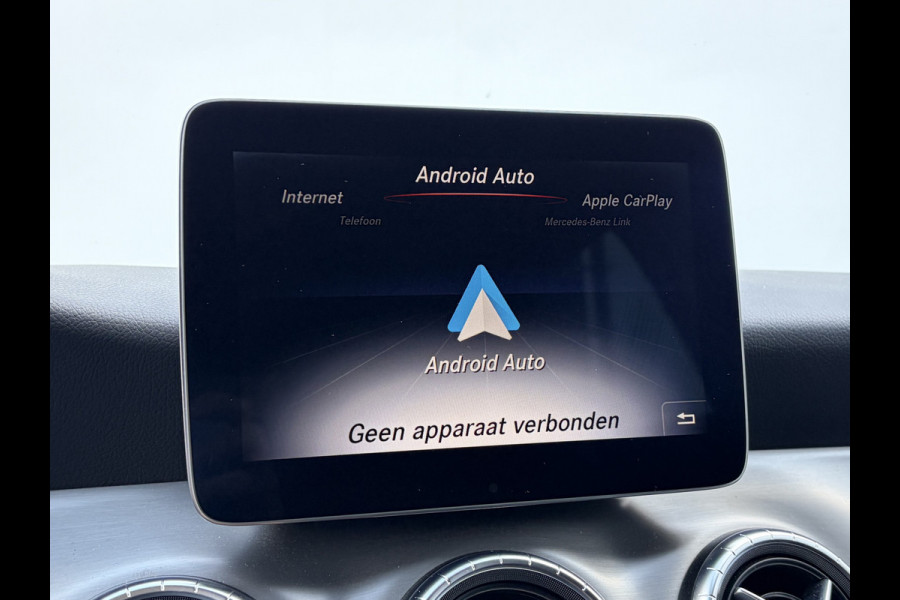 Mercedes-Benz CLA-Klasse Shooting Brake 180 Business AMG Carplay Stoelverw Cruise Camera Orig.NL Onderhoud!