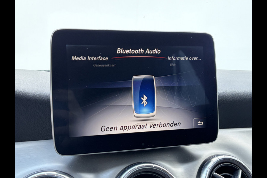 Mercedes-Benz CLA-Klasse Shooting Brake 180 Business AMG Carplay Stoelverw Cruise Camera Orig.NL Onderhoud!