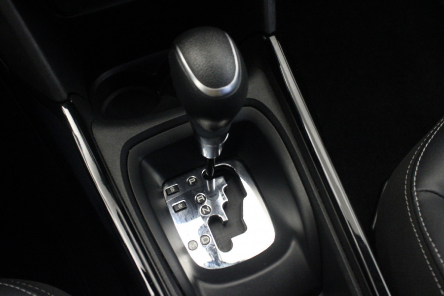 Peugeot 2008 1.2 PureTech Allure |Navi|Camera|
