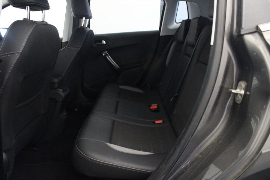 Peugeot 2008 1.2 PureTech Allure |Navi|Camera|