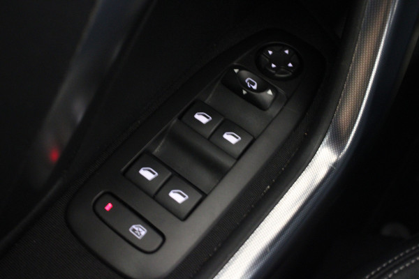 Peugeot 2008 1.2 PureTech Allure |Navi|Camera|