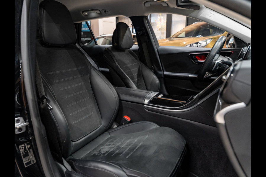 Mercedes-Benz C-Klasse Estate 300e AMG Line Business, Night Pakket, Plug-In, Ambiënte Light, Apple Carplay, Cruise, Cam, PDC, Navi