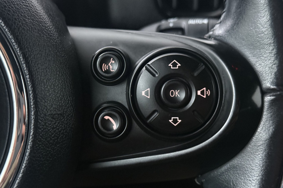 MINI Countryman 1.5 Cooper Chili (NAVIGATIE, PARKEERSENSOREN, CLIMA, STUURBEDIENING)