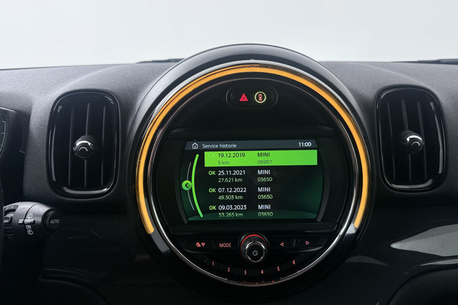 MINI Countryman 1.5 Cooper Chili (NAVIGATIE, PARKEERSENSOREN, CLIMA, STUURBEDIENING)