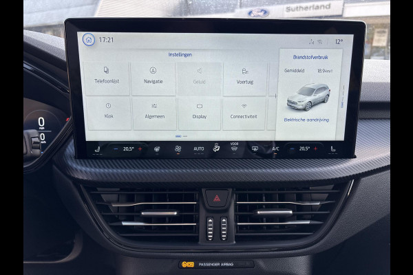 Ford Kuga 2.5 PHEV ST-Line 243pk | Wegklapbare trekhaak | Winter Pack | Achteruitrijcamera | 2.100kg Trekgewicht!