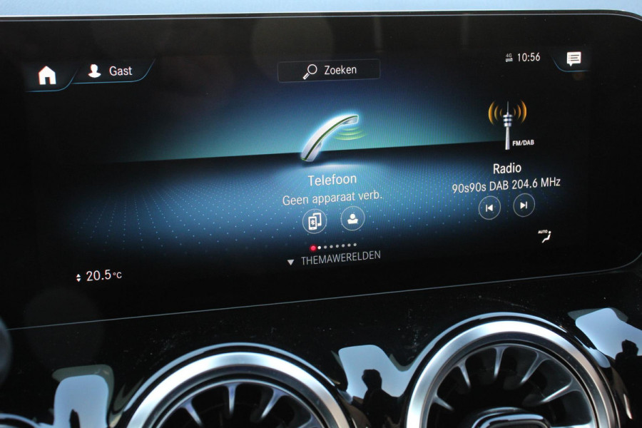 Mercedes-Benz GLA 250 e AMG Line Automaat PHEV Nieuw Model! Leder Navigatie Augmented reality Virtual Cockpit Handsfree elektrische achterklep Dab Stoel verwarming Led Trekhaak