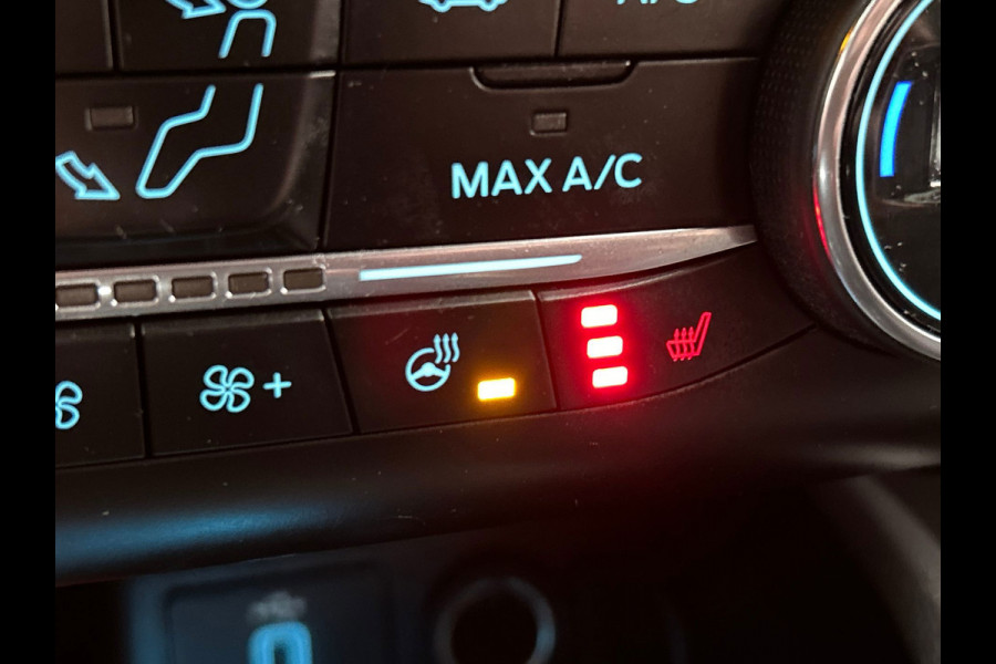 Ford FOCUS Wagon 1.0 EcoBoost ST Line Business | Origineel NL | Trekhaak | Adaptieve Cruise/Control | Carplay | Camera |