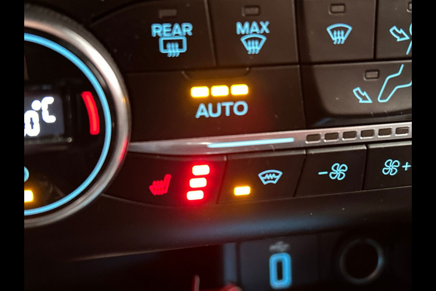 Ford FOCUS Wagon 1.0 EcoBoost ST Line Business | Origineel NL | Trekhaak | Adaptieve Cruise/Control | Carplay | Camera |