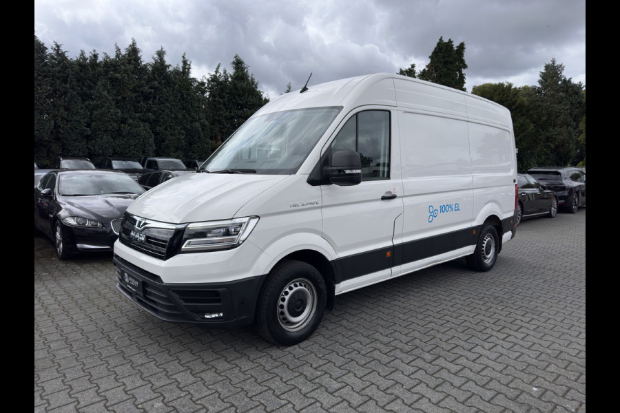 MAN eTGE Basis 36 kWh Aut. *HEATPUMP | NAVI-FULLMAP | AIRCO | CRUISE | 3-PERS | CAMERA | HEATED-ERGO-SEATS | PDC | DAB | WIFI | FULL-LED | CCS-FASTLOADER*