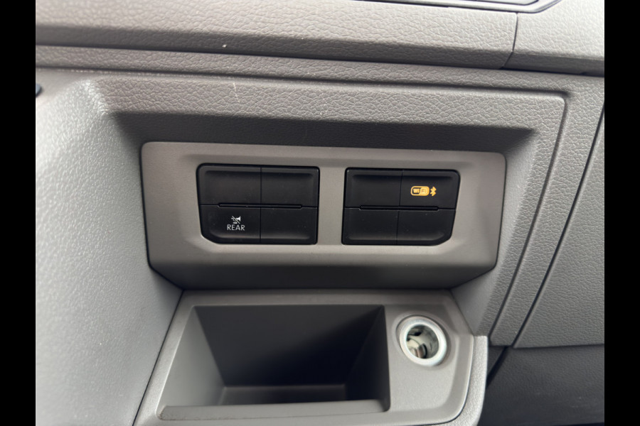 MAN eTGE Basis 36 kWh Aut. *HEATPUMP | NAVI-FULLMAP | AIRCO | CRUISE | 3-PERS | CAMERA | HEATED-ERGO-SEATS | PDC | DAB | WIFI | FULL-LED | CCS-FASTLOADER*