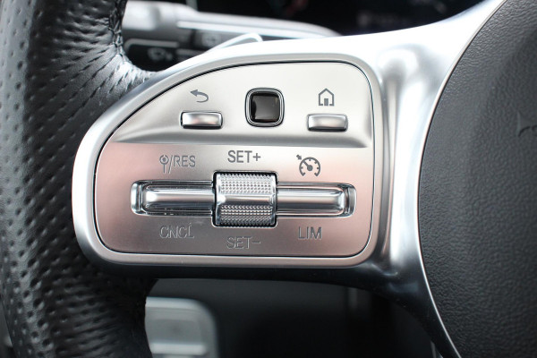 Mercedes-Benz GLE 350 e 4MATIC PHEV AMG Panorma dak Burmester surround system Trekhaak Night pakket Camera 360 Climate Control Navigatie Lichtmetalen velgen