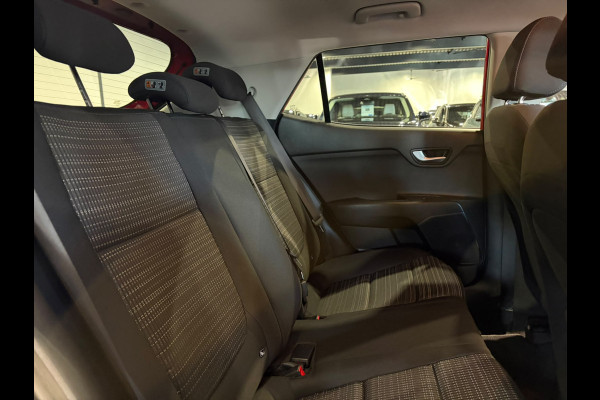 Kia Stonic 1.0 T-GDi DynamicPlusLine Camera | Carplay | Lane assist | DAB