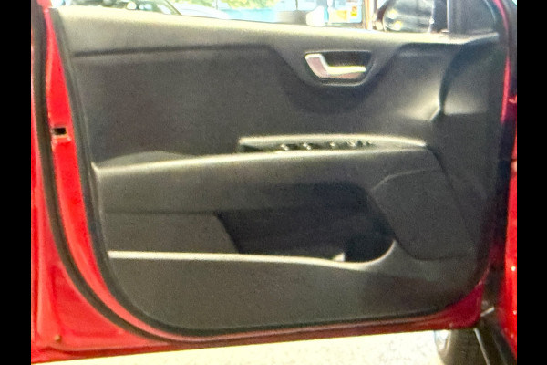 Kia Stonic 1.0 T-GDi DynamicPlusLine Camera | Carplay | Lane assist | DAB