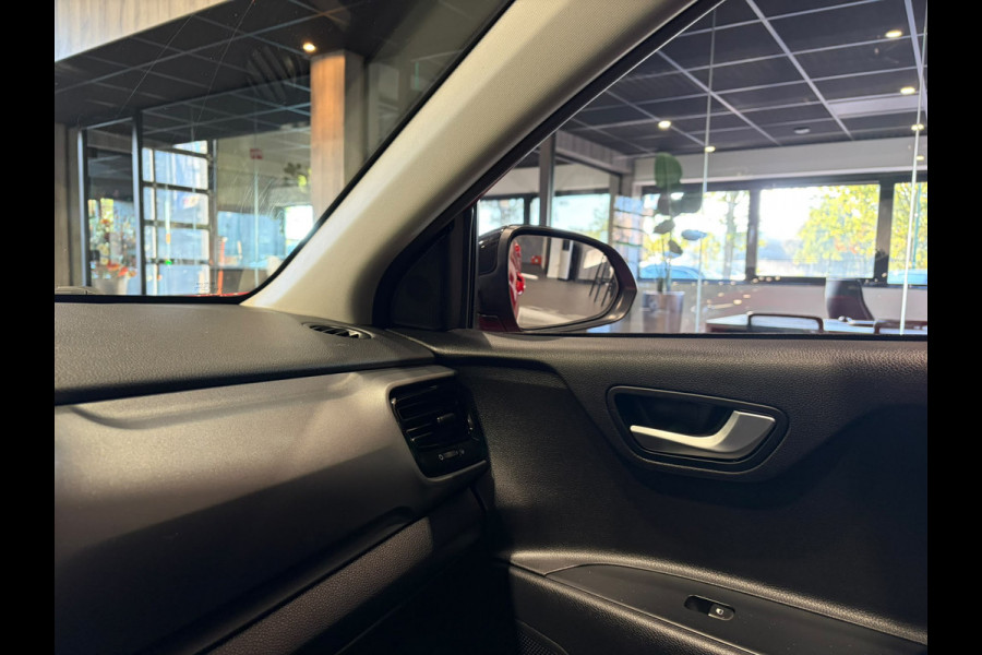 Kia Stonic 1.0 T-GDi DynamicPlusLine Camera | Carplay | Lane assist | DAB