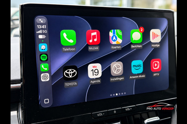 Toyota Corolla Touring Sports Hybrid 140 Active wireless carplay Camera_Full option