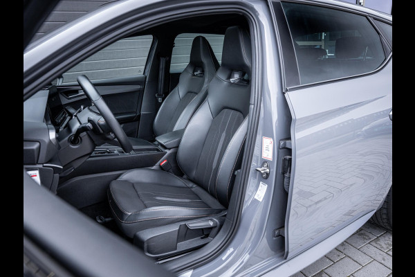 CUPRA Leon 1.4 e-Hybrid VZ Copper Edition 245PK - Pano l ACC l Camera l Carplay