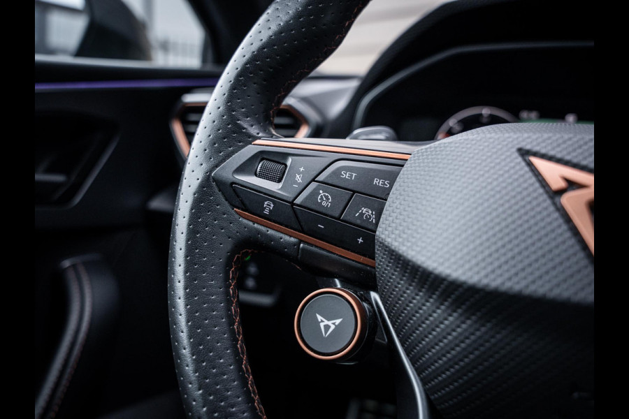 CUPRA Leon 1.4 e-Hybrid VZ Copper Edition 245PK - Pano l ACC l Camera l Carplay
