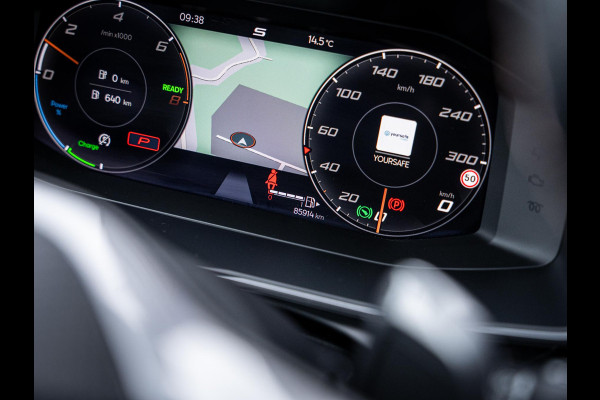 CUPRA Leon 1.4 e-Hybrid VZ Copper Edition 245PK - Pano l ACC l Camera l Carplay