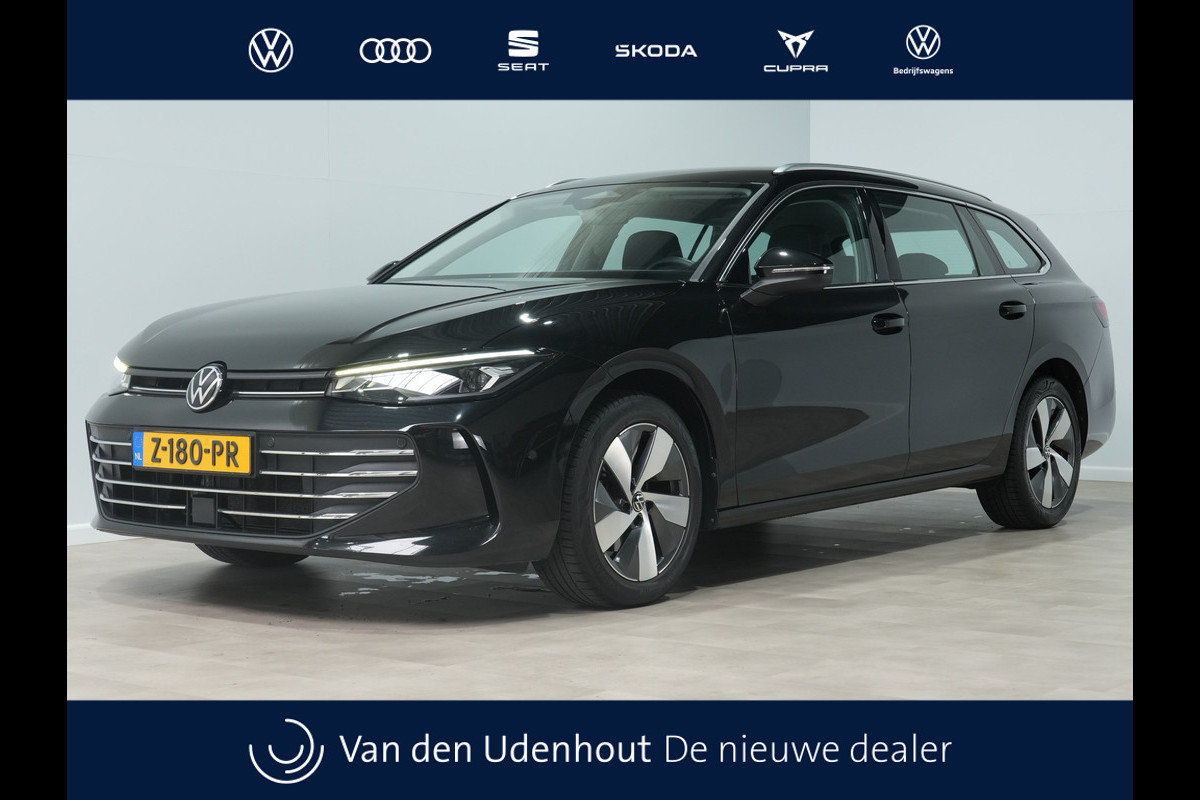 Volkswagen Passat Variant 1.5 eTSI 150pk DSG Business Trekhaak | Massage | Camera | Full-LED