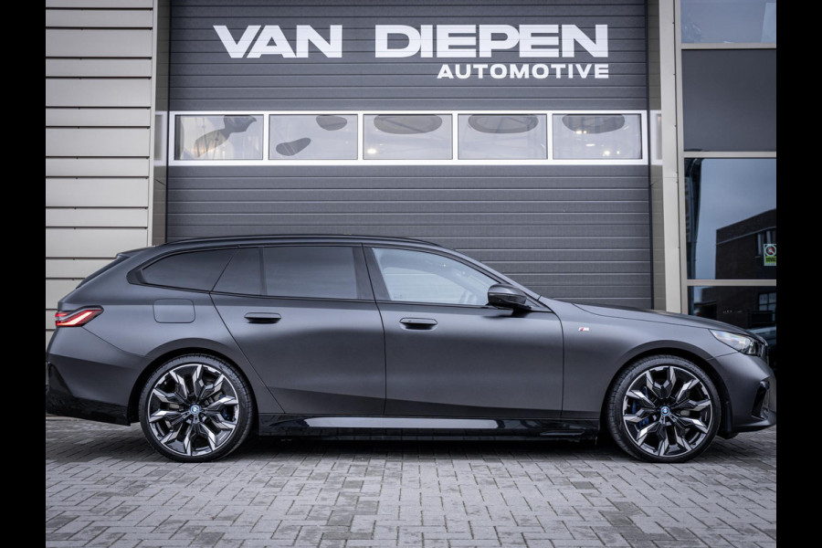 BMW 5 Serie Touring 550e xDrive M-Sport l Bowers/wilk l BMW-Garantie l Panorama
