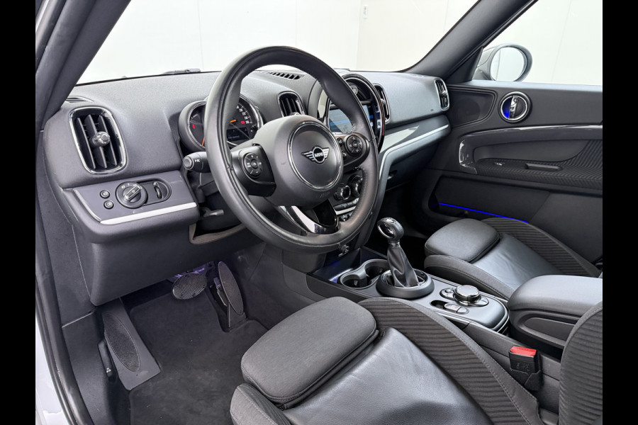 MINI Countryman 224PK Hybrid Automaat Cooper S E ALL4 Chili Camera Navi Bluetooth Ecc Elek.Achterklep Pdc Cruise Control Privacy Glas Lmv 18" Led Isofix Voicecontrol Sportstoelen Comfort Access
