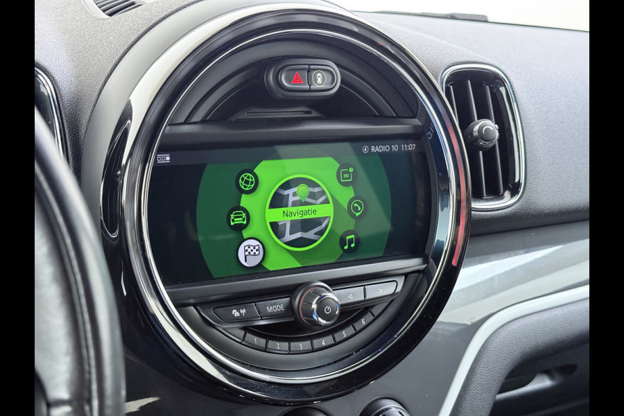 MINI Countryman 224PK Hybrid Automaat Cooper S E ALL4 Chili Camera Navi Bluetooth Ecc Elek.Achterklep Pdc Cruise Control Privacy Glas Lmv 18" Led Isofix Voicecontrol Sportstoelen Comfort Access