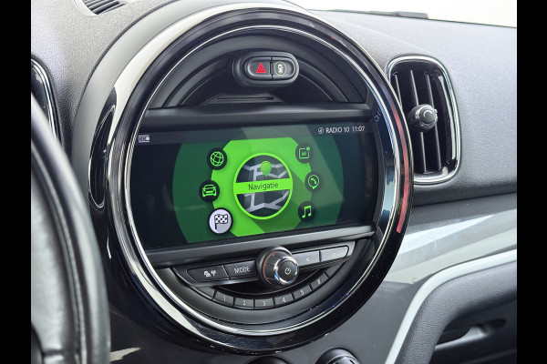 MINI Countryman 224PK Hybrid Automaat Cooper S E ALL4 Chili Camera Navi Bluetooth Ecc Elek.Achterklep Pdc Cruise Control Privacy Glas Lmv 18" Led Isofix Voicecontrol Sportstoelen Comfort Access