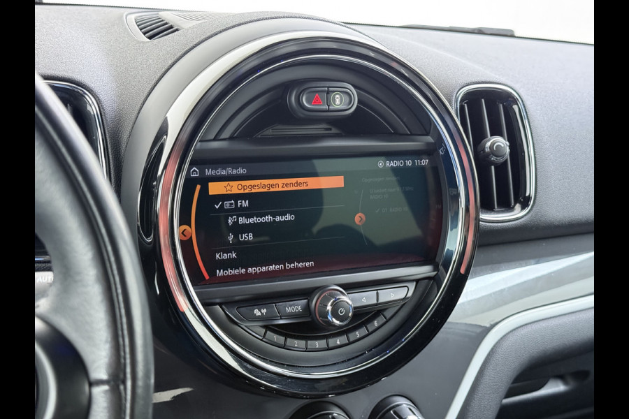 MINI Countryman 224PK Hybrid Automaat Cooper S E ALL4 Chili Camera Navi Bluetooth Ecc Elek.Achterklep Pdc Cruise Control Privacy Glas Lmv 18" Led Isofix Voicecontrol Sportstoelen Comfort Access