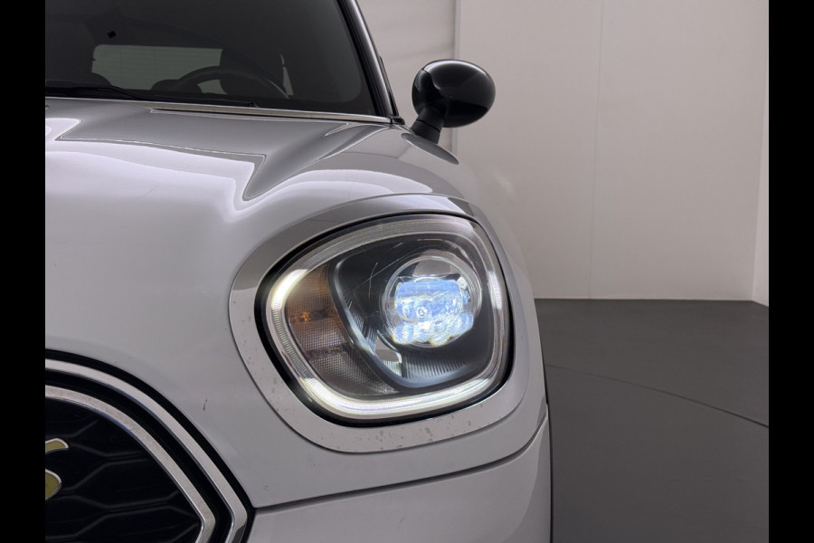 MINI Countryman 224PK Hybrid Automaat Cooper S E ALL4 Chili Camera Navi Bluetooth Ecc Elek.Achterklep Pdc Cruise Control Privacy Glas Lmv 18" Led Isofix Voicecontrol Sportstoelen Comfort Access