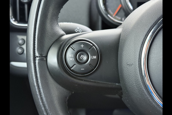 MINI Countryman 224PK Hybrid Automaat Cooper S E ALL4 Chili Camera Navi Bluetooth Ecc Elek.Achterklep Pdc Cruise Control Privacy Glas Lmv 18" Led Isofix Voicecontrol Sportstoelen Comfort Access