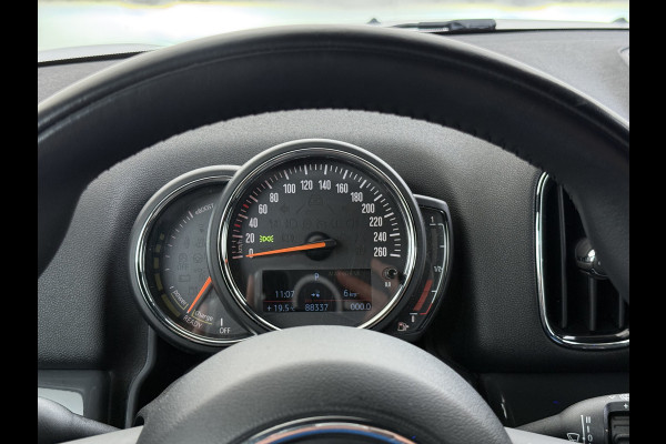 MINI Countryman 224PK Hybrid Automaat Cooper S E ALL4 Chili Camera Navi Bluetooth Ecc Elek.Achterklep Pdc Cruise Control Privacy Glas Lmv 18" Led Isofix Voicecontrol Sportstoelen Comfort Access