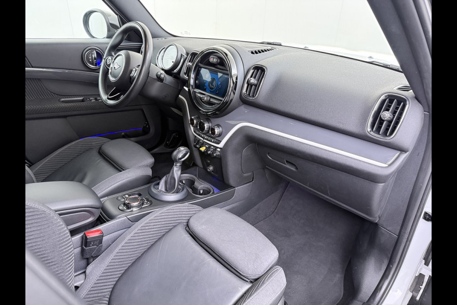 MINI Countryman 224PK Hybrid Automaat Cooper S E ALL4 Chili Camera Navi Bluetooth Ecc Elek.Achterklep Pdc Cruise Control Privacy Glas Lmv 18" Led Isofix Voicecontrol Sportstoelen Comfort Access
