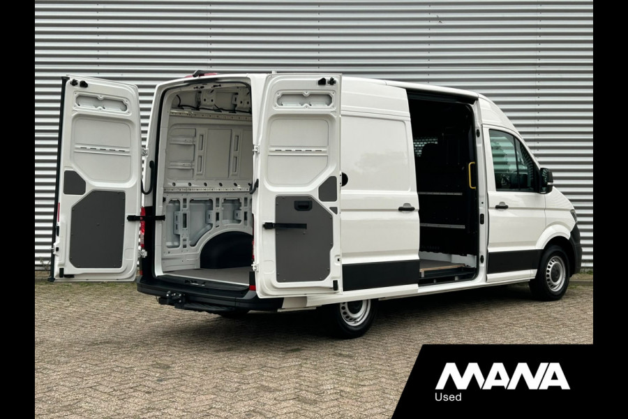 Volkswagen Crafter 35 2.0 TDI L3H3 140PK Automaat ZGAN! Cruise Airco Carplay Camera Trekhaak