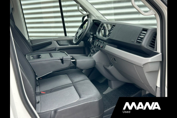 Volkswagen Crafter 35 2.0 TDI L3H3 140PK Automaat ZGAN! Cruise Airco Carplay Camera Trekhaak