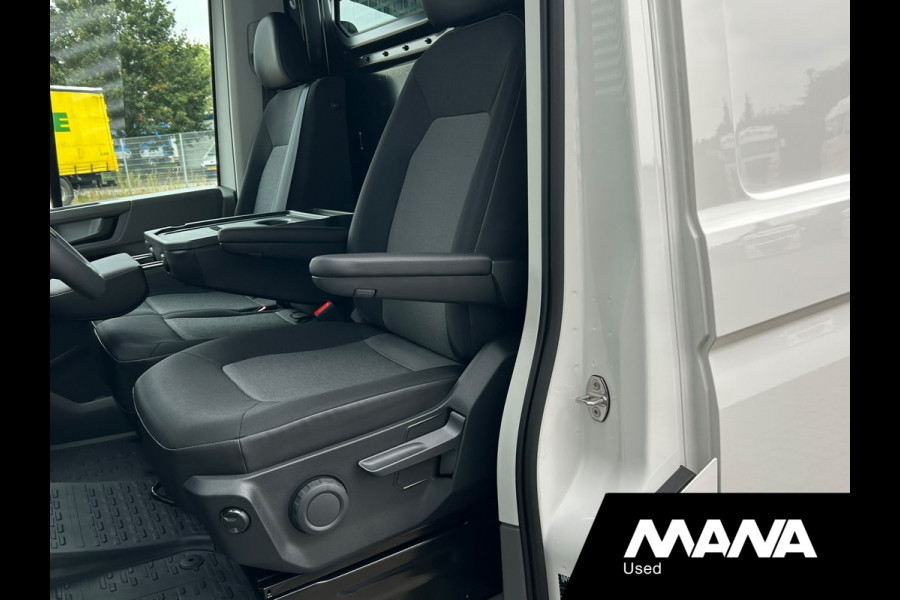 Volkswagen Crafter 35 2.0 TDI L3H3 140PK Automaat ZGAN! Cruise Airco Carplay Camera Trekhaak