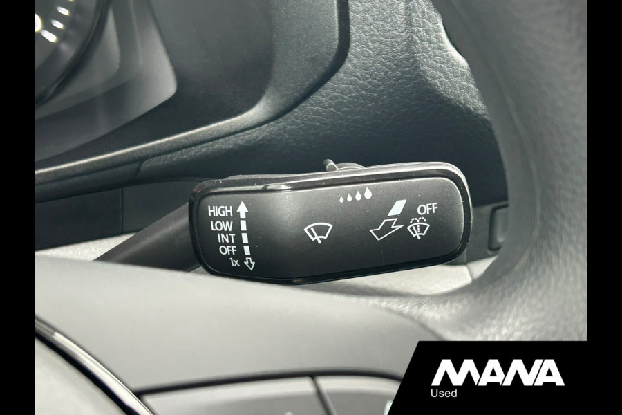 Volkswagen Crafter 35 2.0 TDI L3H3 140PK Automaat ZGAN! Cruise Airco Carplay Camera Trekhaak