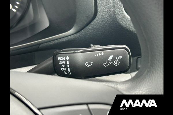 Volkswagen Crafter 35 2.0 TDI L3H3 140PK Automaat ZGAN! Cruise Airco Carplay Camera Trekhaak