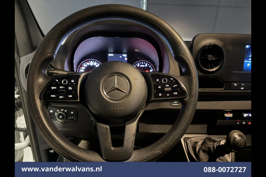 Mercedes-Benz Sprinter 314 CDI 143pk L2H2 Euro6 Airco | Camera | Imperiaal | Trekhaak | Apple Carplay Cruisecontrol, Android Auto, Stoelverwarming, 270 Graden Achterdeuren, Bijrijdersbank