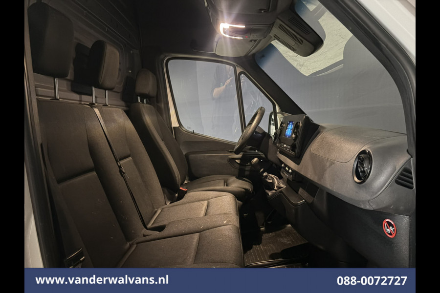 Mercedes-Benz Sprinter 314 CDI 143pk L2H2 Euro6 Airco | Camera | Imperiaal | Trekhaak | Apple Carplay Cruisecontrol, Android Auto, Stoelverwarming, 270 Graden Achterdeuren, Bijrijdersbank