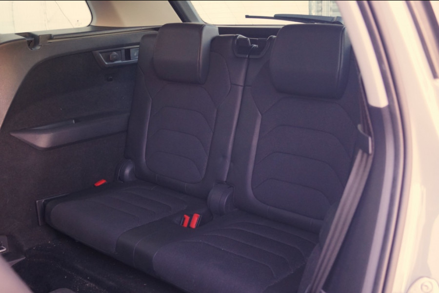 Škoda Kodiaq 1.5 TSI 150pk Business Edition 7-persoons -TREKHAAK-