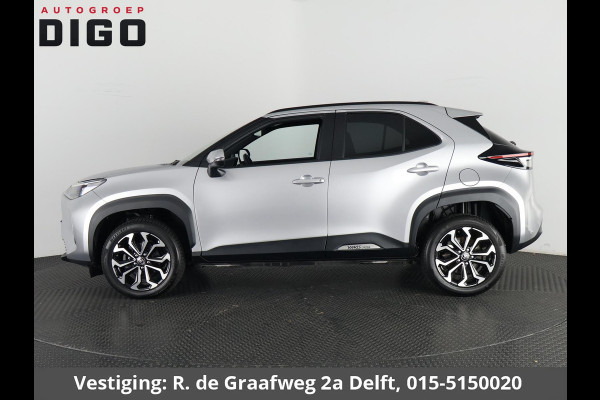 Toyota Yaris Cross 1.5 Hybrid 115 Dynamic Luxury | Stuur- & Stoelverwarming | Apple Carplay & AndroidAUTO | Privacy Glass |
