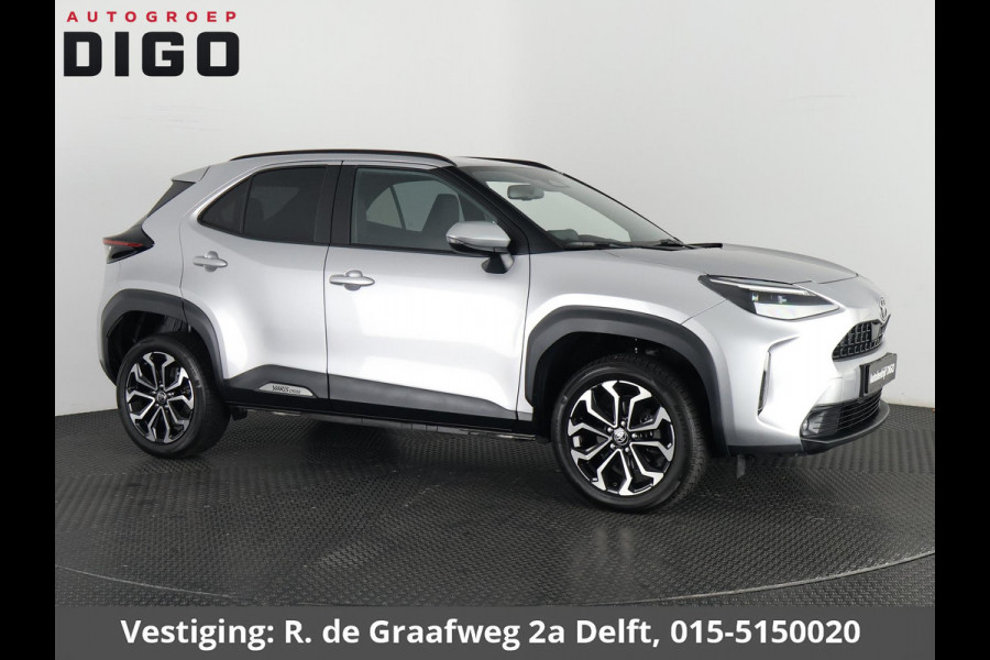 Toyota Yaris Cross 1.5 Hybrid 115 Dynamic Luxury | Stuur- & Stoelverwarming | Apple Carplay & AndroidAUTO | Privacy Glass |