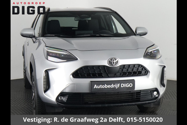 Toyota Yaris Cross 1.5 Hybrid 115 Dynamic Luxury | Stuur- & Stoelverwarming | Apple Carplay & AndroidAUTO | Privacy Glass |